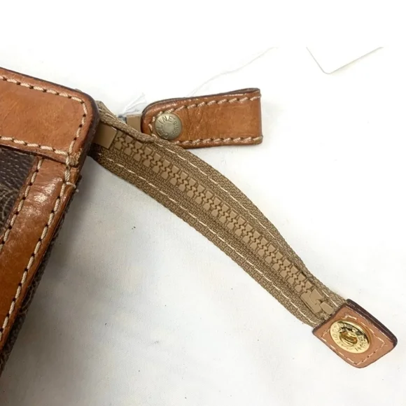 Authentic Celine Clutch Macadam Pvc - Picture 4 of 7